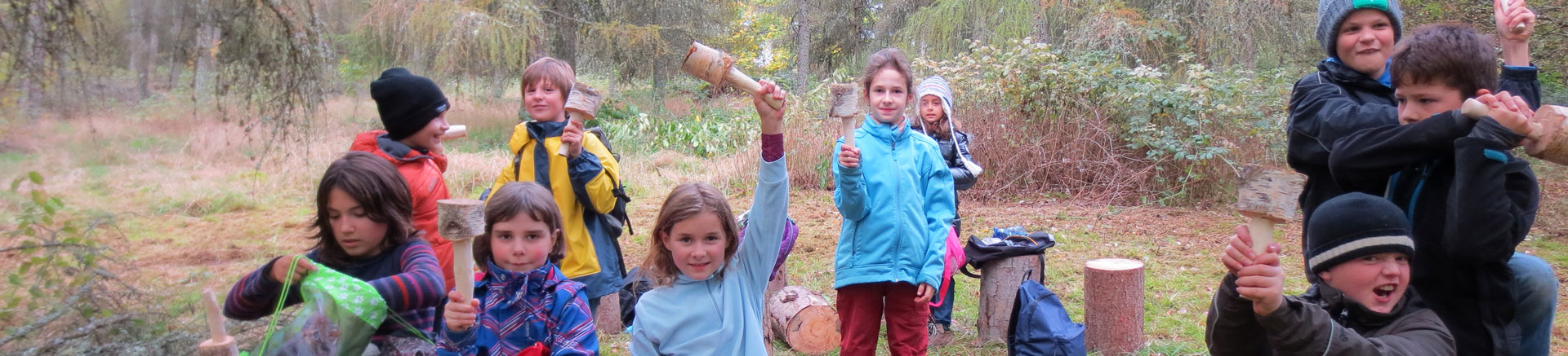  Kinder als teilnehmer an der waldschule